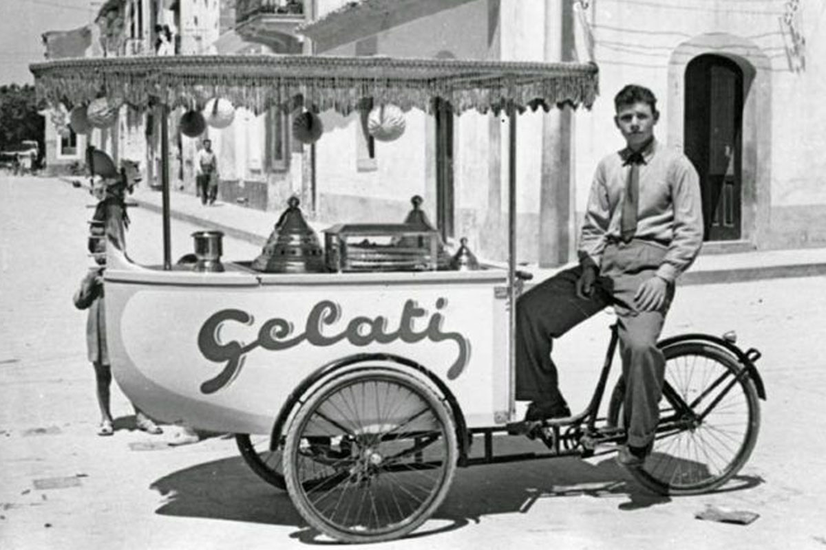 oude ijskar huren met ijs